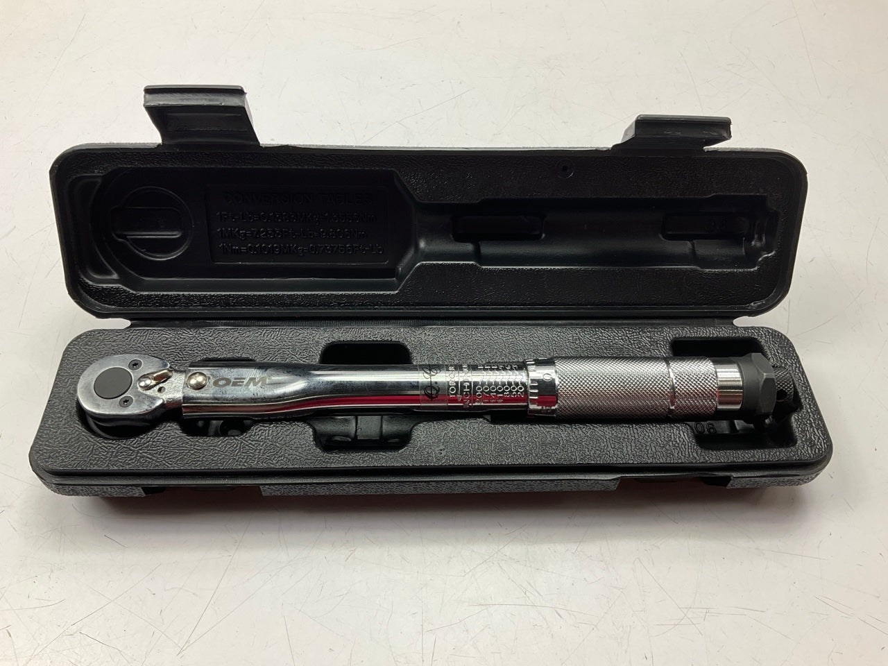 USED - OEM Tools 27173 3/8'' Drive Click Style Torque Wrench 20-200 Inch/Lbs.