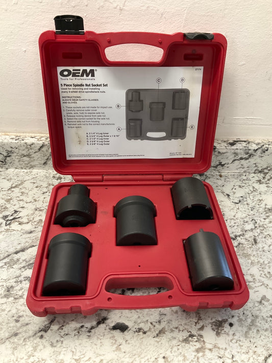 USED #1 OEM Tools 27174 1/2'' Drive 5-Piece 4WD Spindle Nut Remover Socket Tool