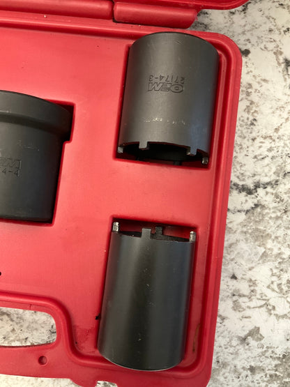 USED #1 OEM Tools 27174 1/2'' Drive 5-Piece 4WD Spindle Nut Remover Socket Tool