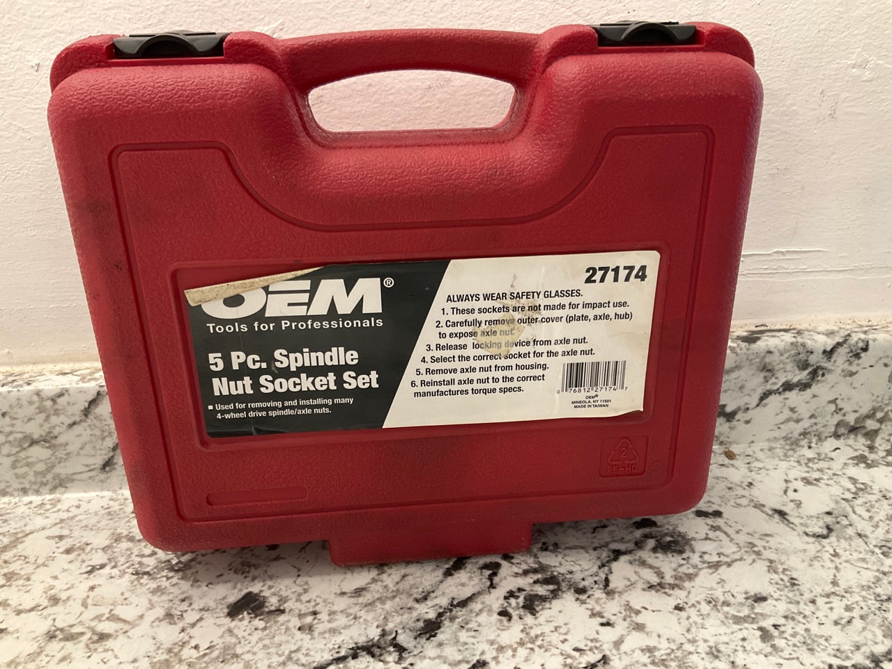 USED #1 OEM Tools 27174 1/2'' Drive 5-Piece 4WD Spindle Nut Remover Socket Tool