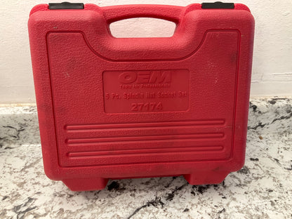 USED #1 OEM Tools 27174 1/2'' Drive 5-Piece 4WD Spindle Nut Remover Socket Tool