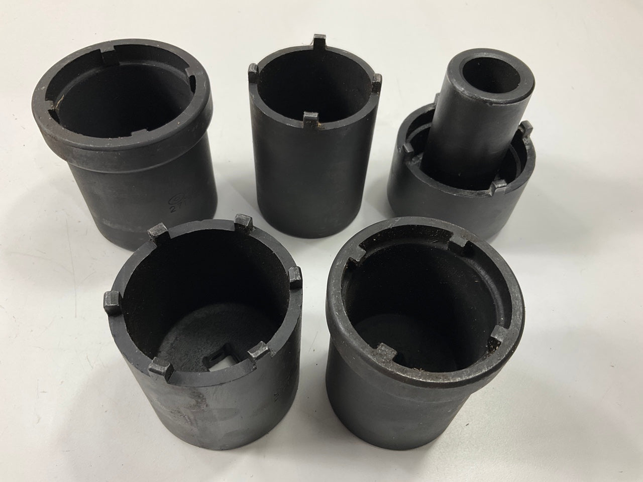 USED #26 OEM Tools 27174 1/2'' Drive 5-Piece Spindle Nut Locknut Axle Socket Set