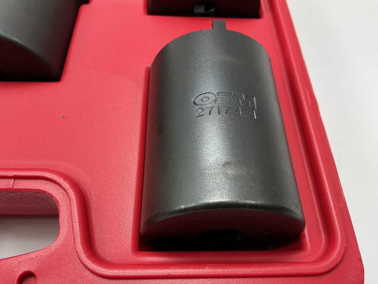 USED #61 OEM Tools 27174 1/2'' Drive 5-Piece Spindle Nut Locknut Axle Socket Set