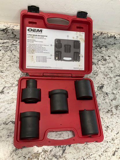 USED  OEM Tools 27174 1/2'' Drive 5-Piece 4WD Spindle Nut Remover Socket Tool Set