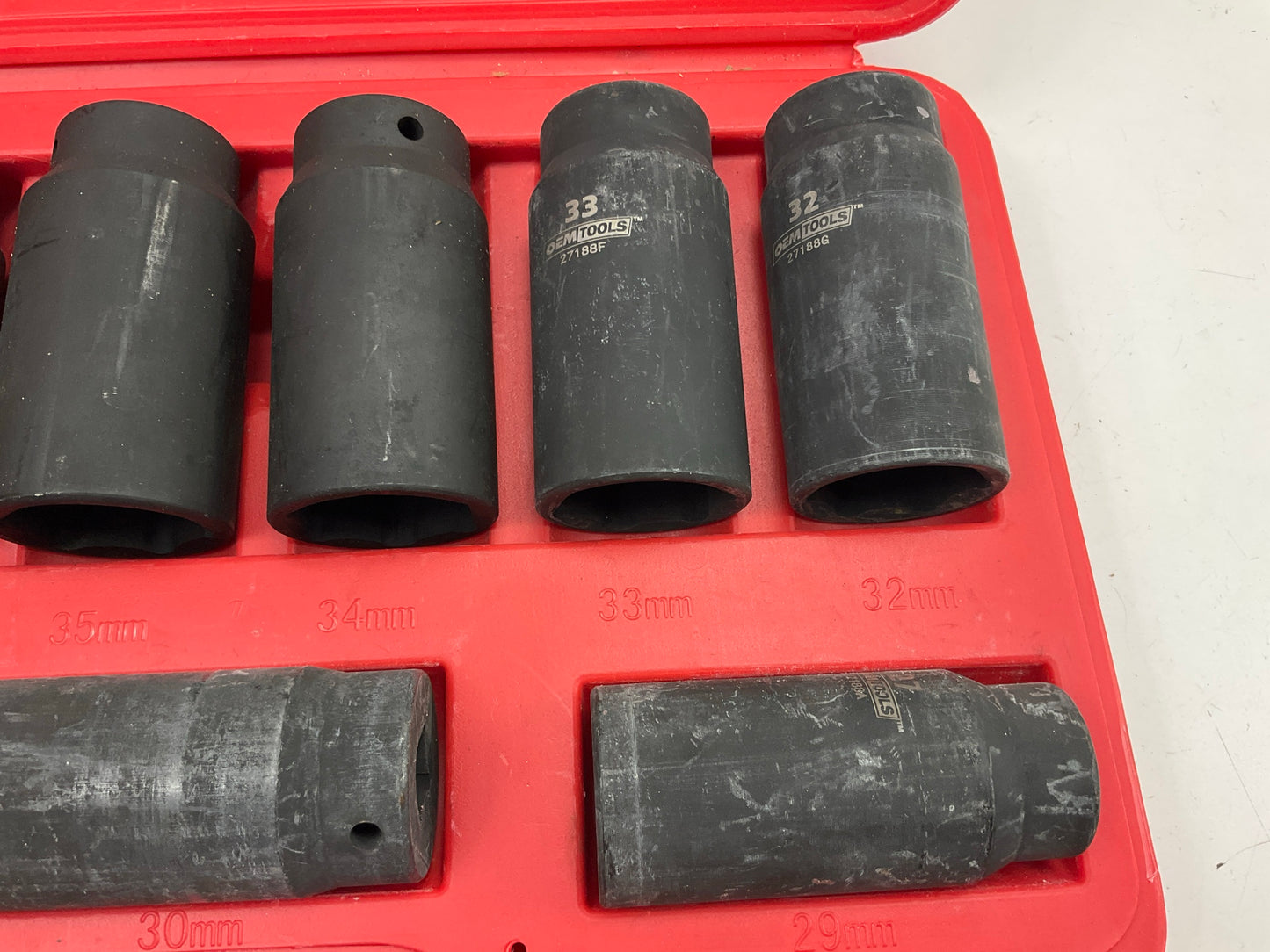 USED #16 OEM Tools 27188 Axle Nut Socket Set - 9 Piece 6 Pt 1/2 Drive Impact