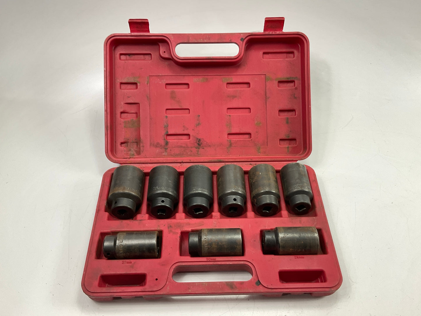 USED #31 OEM Tools 27188 Axle Nut Socket Set - 9 Piece 6 Pt 1/2 Drive Impact