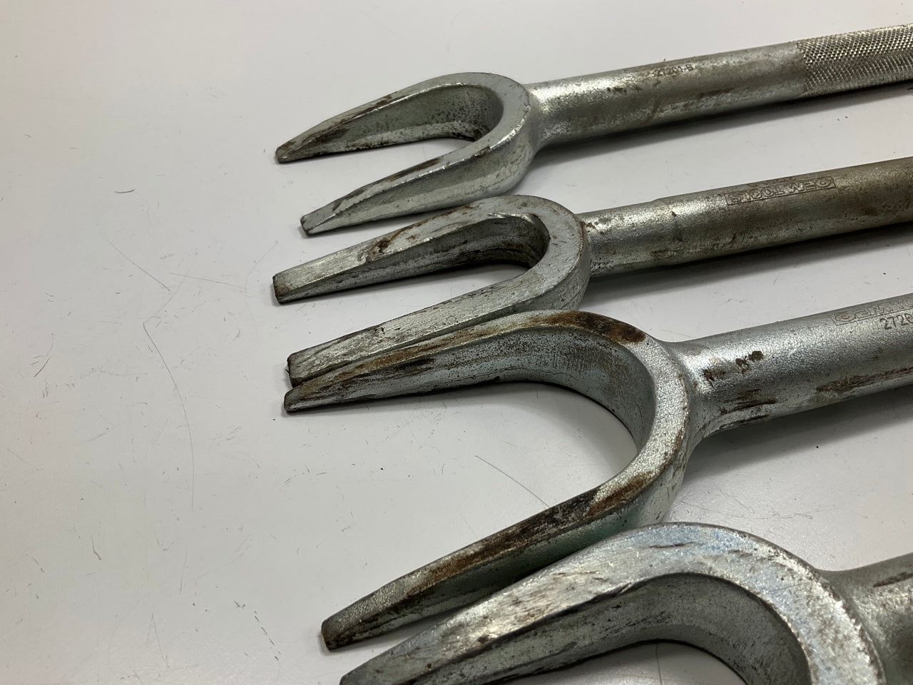 USED #37 OEM Tools 5-Piece Tie Rod Ball Joint Remover Separator Pickle Fork Tool