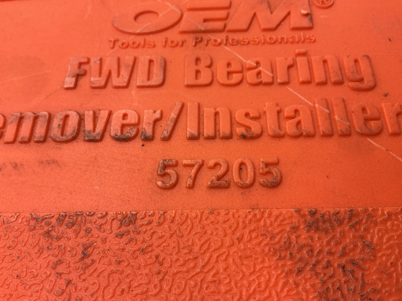 USED OEM TOOLS 57205, 23 Piece Front Wheel Drive Bearing Remover / Installer Set