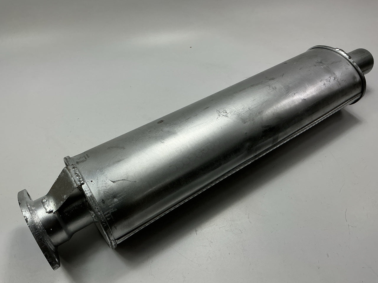 DENTED - OES 2103-97745 Exhaust Muffler For 2003-2006 Volvo XC90