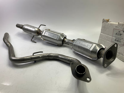 OES CAT5013 Direct Fit Catalytic Converter For 2012-2017 Toyota Yaris