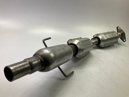 OES CAT5013 Direct Fit Catalytic Converter For 2012-2017 Toyota Yaris