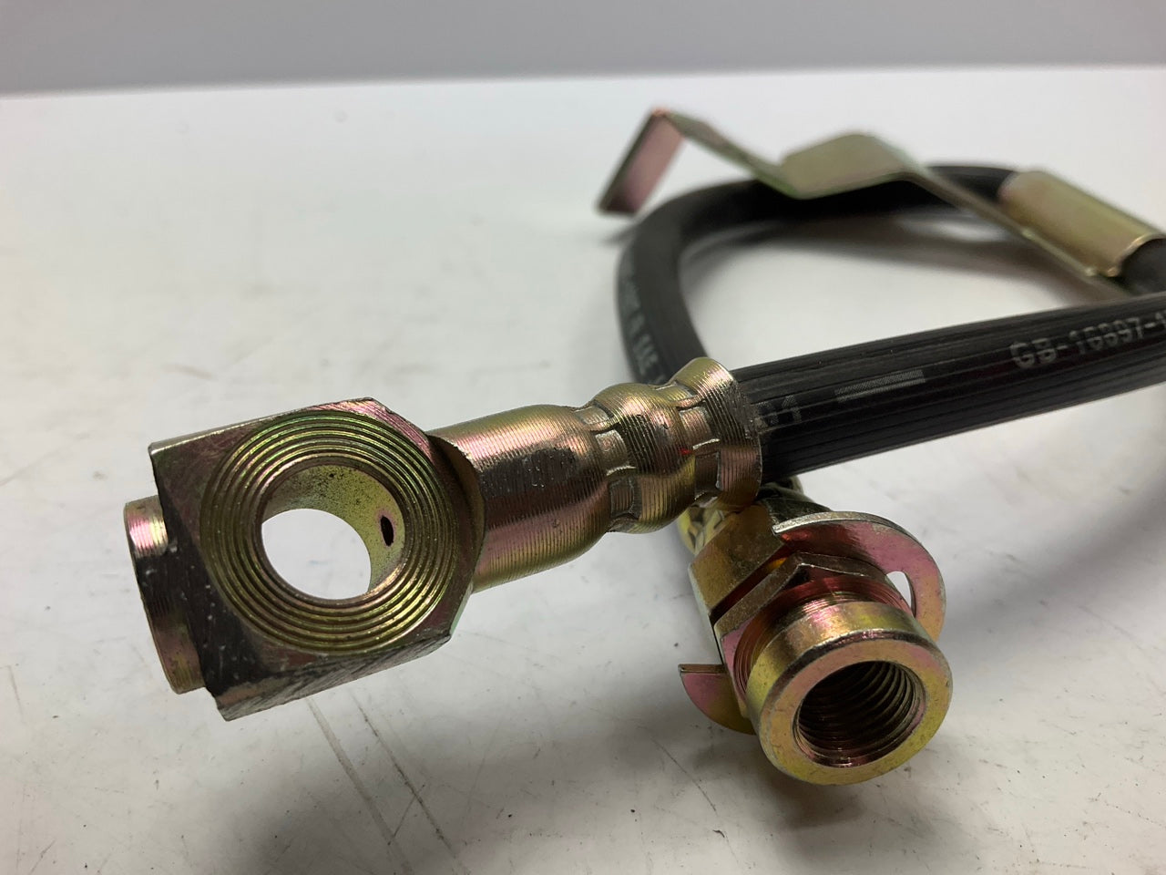 Omni5 PBH38262 Front Right Brake Hose