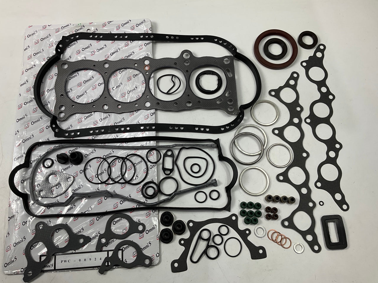 Omni5 PWC-00924 Full Engine Rebuild Gasket Set - 1985 Honda Accord 1.8L