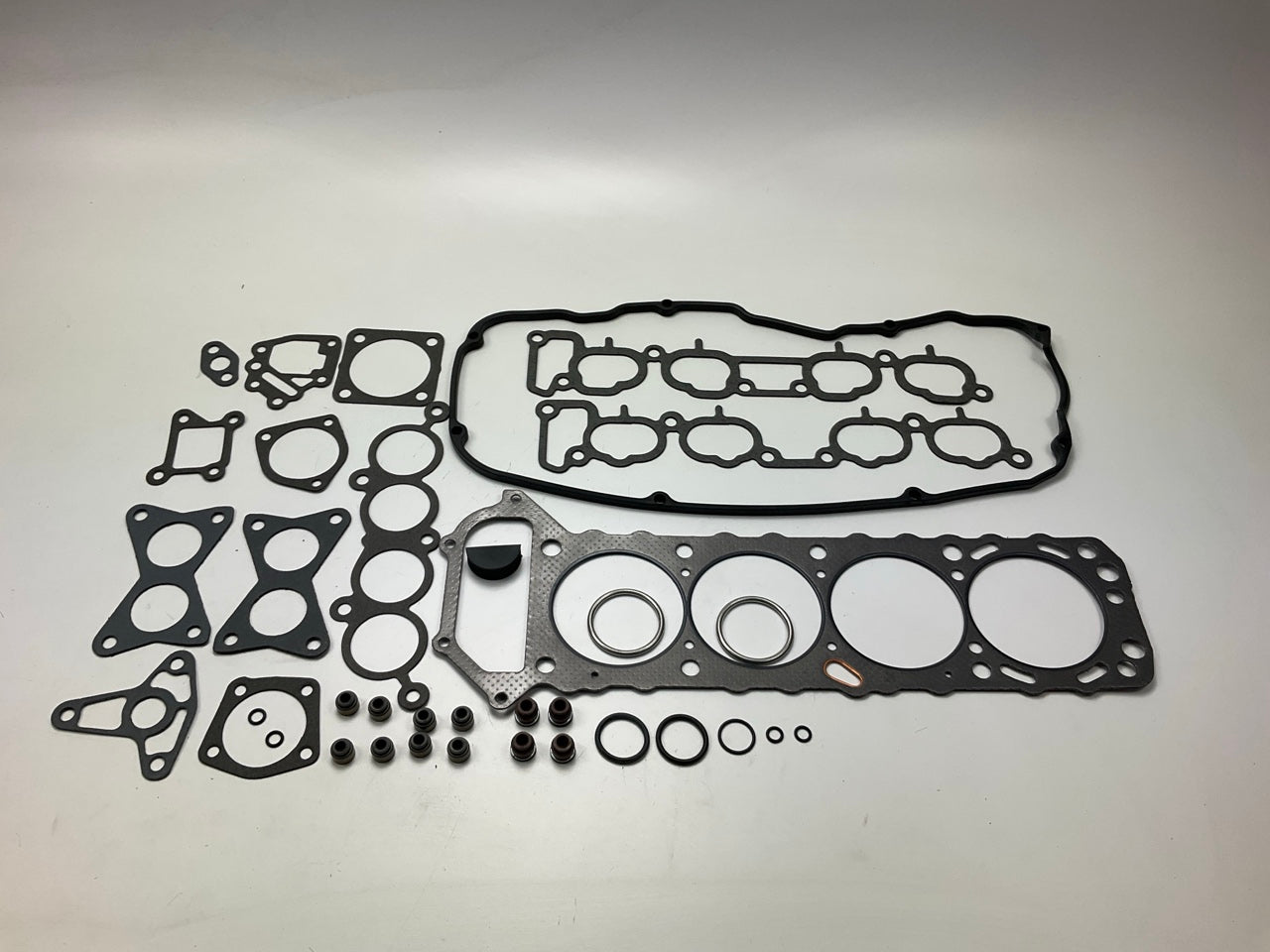 Omni5 PWC-10580 Cylinder Head Gasket Set For 1990-1992 Nissan Stanza 2.4L-L4