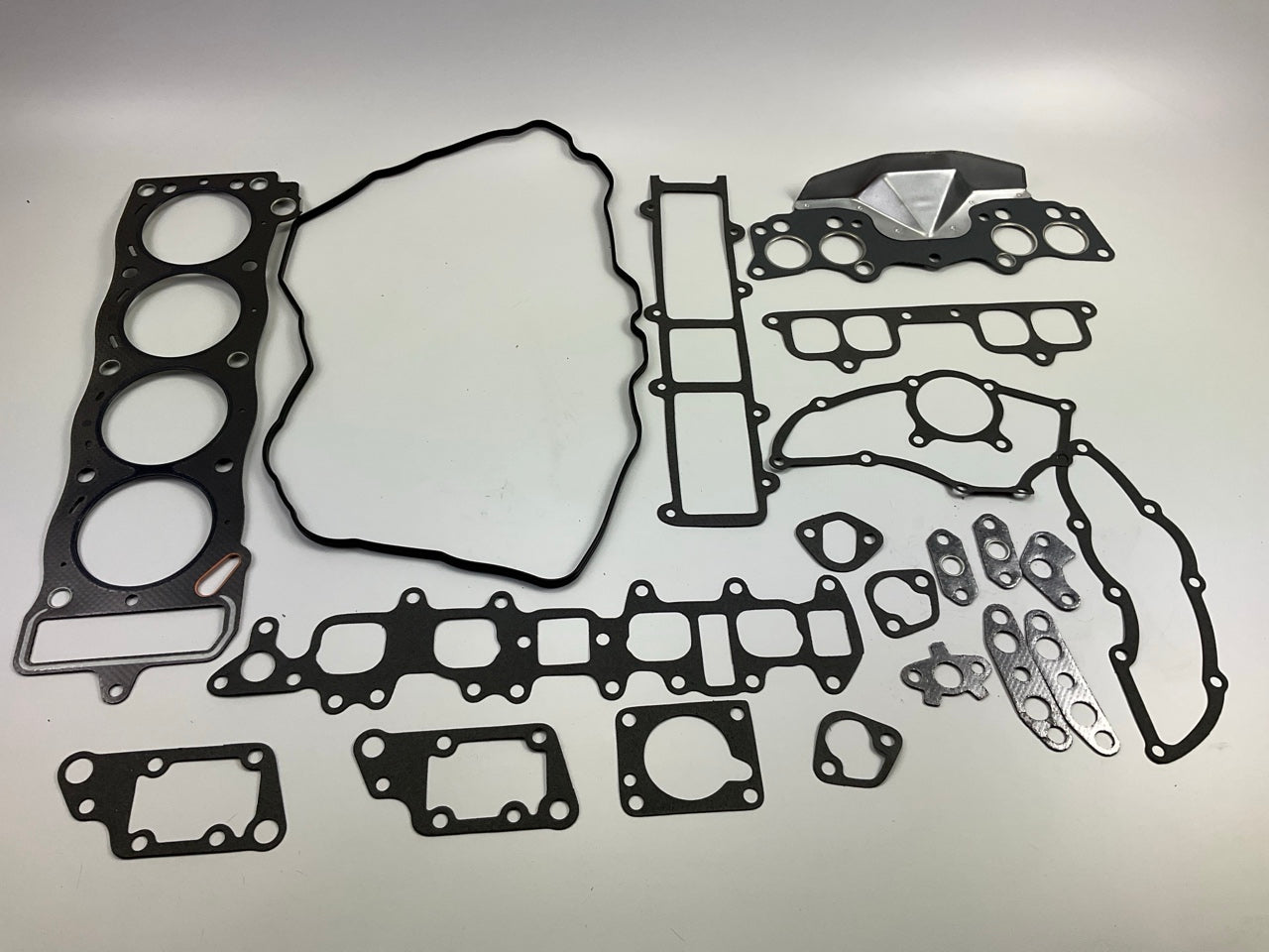 Omni5 PWC-11538 Cylinder Head Gasket Set For 1983-1984 Toyota 2.4L 22REC