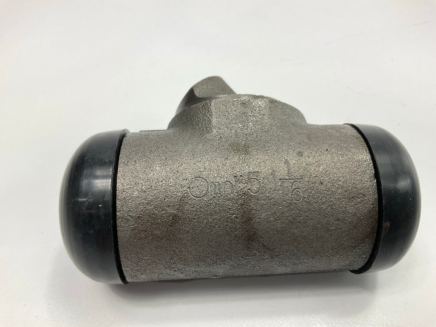 Omni5 PWC37083 Front Left Drum Brake Wheel Cylinder