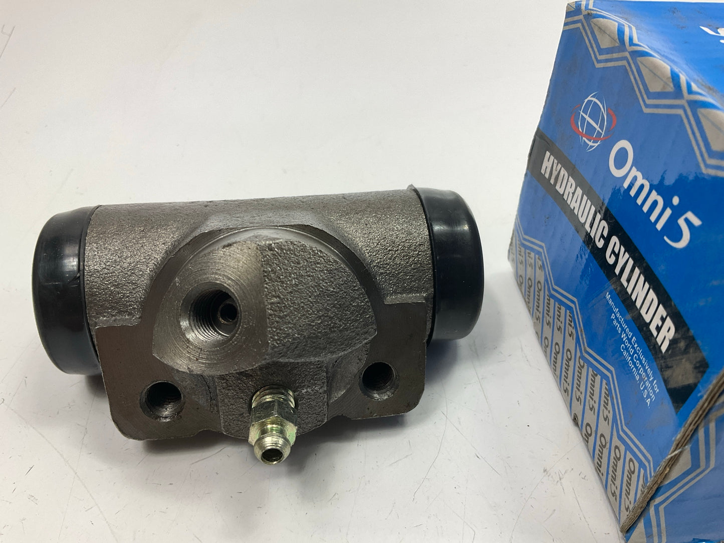 Omni5 PWC37698 Rear Right Drum Brake Wheel Cylinder WC37698