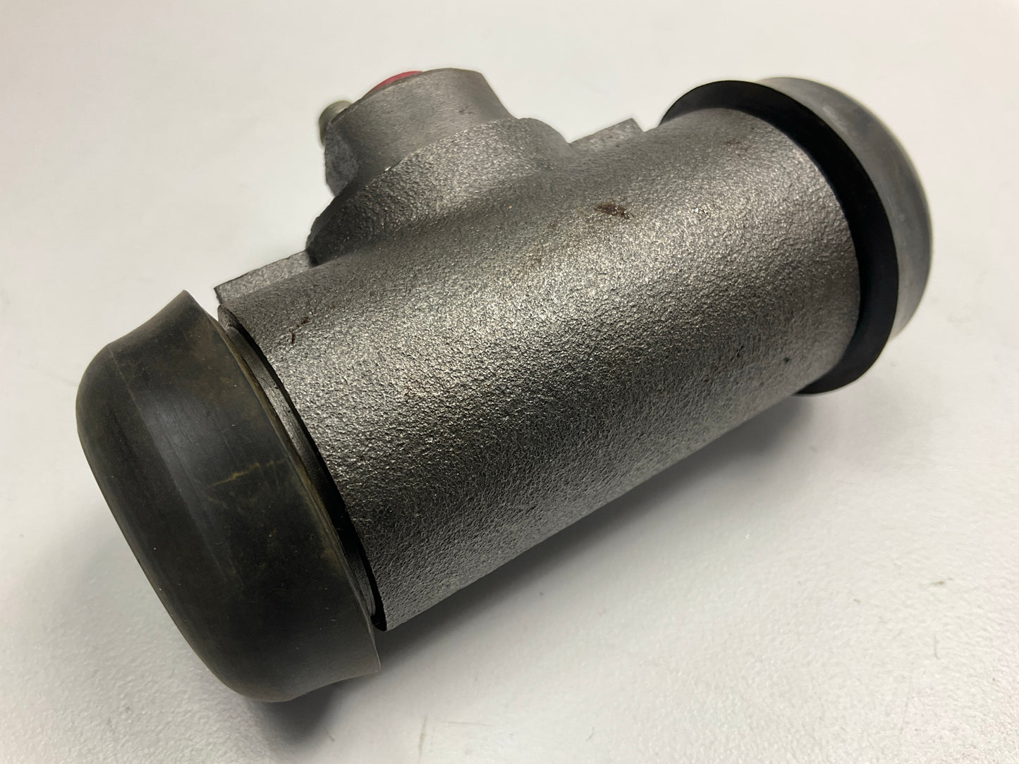 Omni5 PWC37999 Rear Drum Brake Wheel Cylinder For 1994-1997 Ford Aerostar