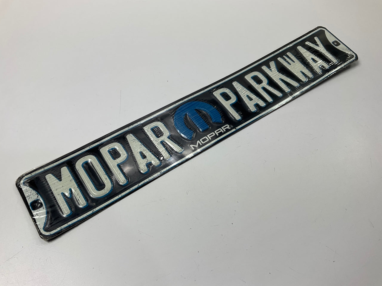 Open Road 90146344 Mopar Parkway Sign, 3'' X 20'' Long