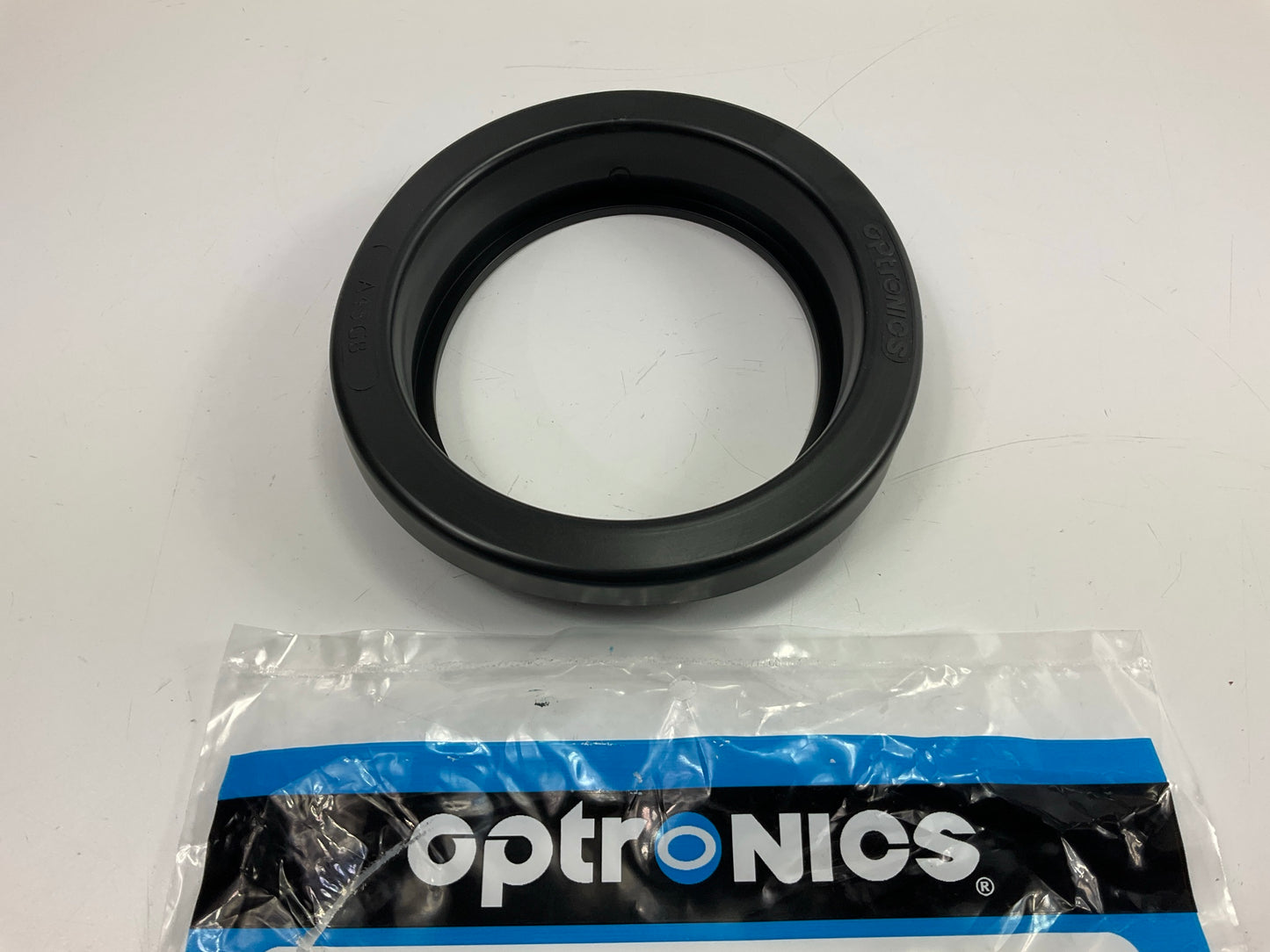 Optronics A45GBP PVC Grommet For 4'' Trailer Lights, Flush Mount