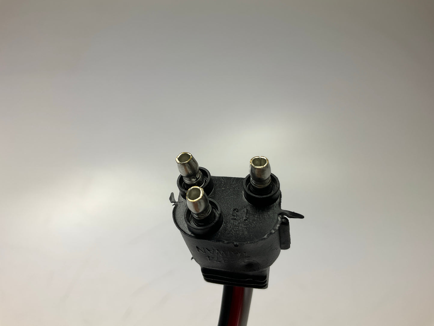 Optronics A45PBP 3-Wire Molded Connector Plug For Double Contact Sealed Lights