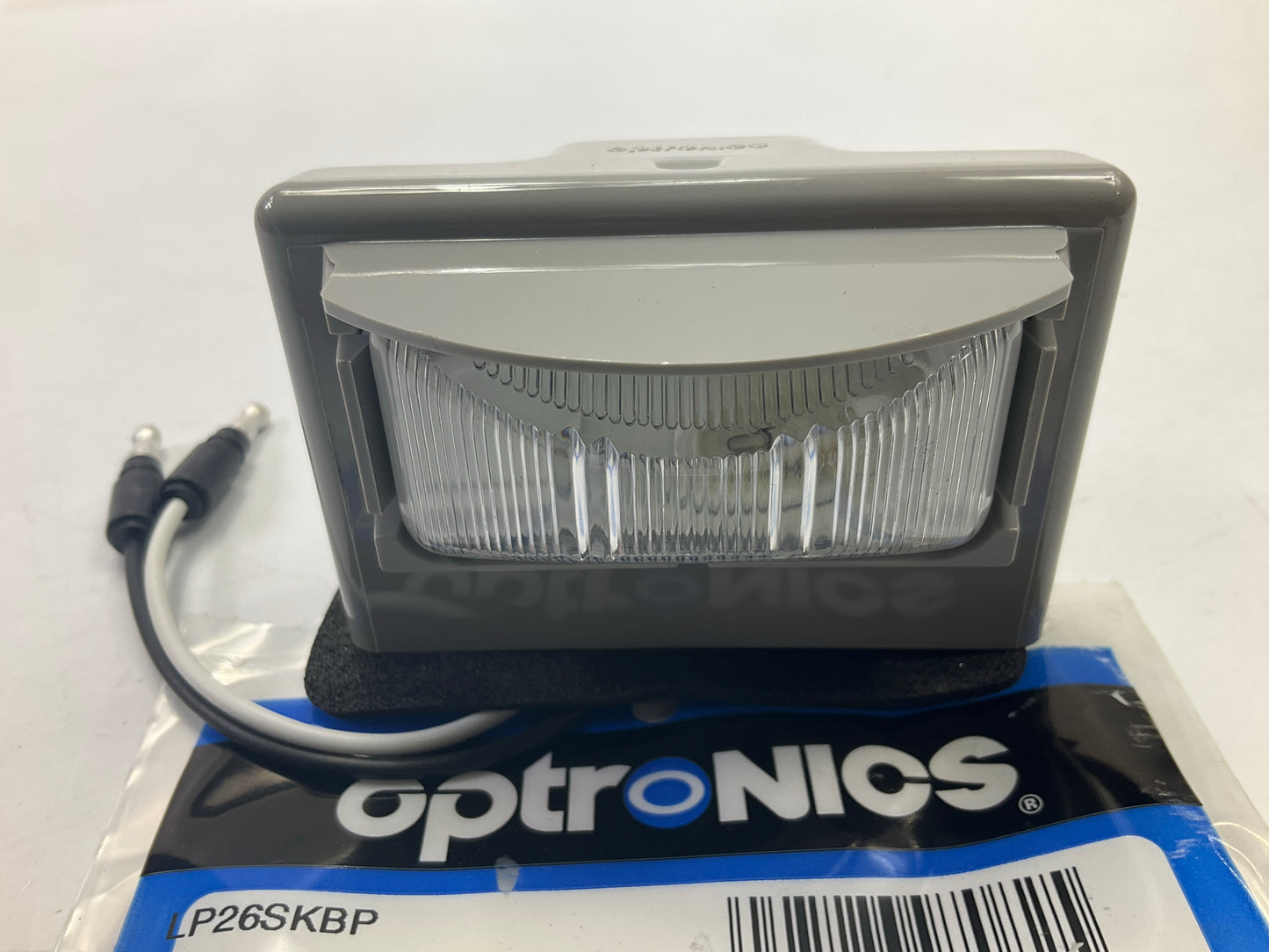 Optronics LP26SKBP Trailer License / Utility Light Lamp Kit