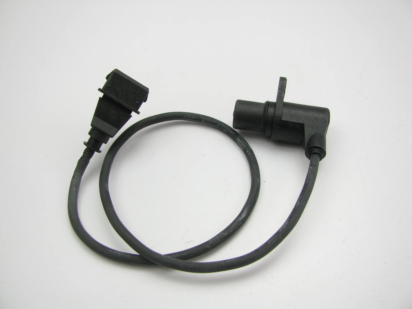 Original Engine Management 1802-247749 Engine Crankshaft Position Sensor