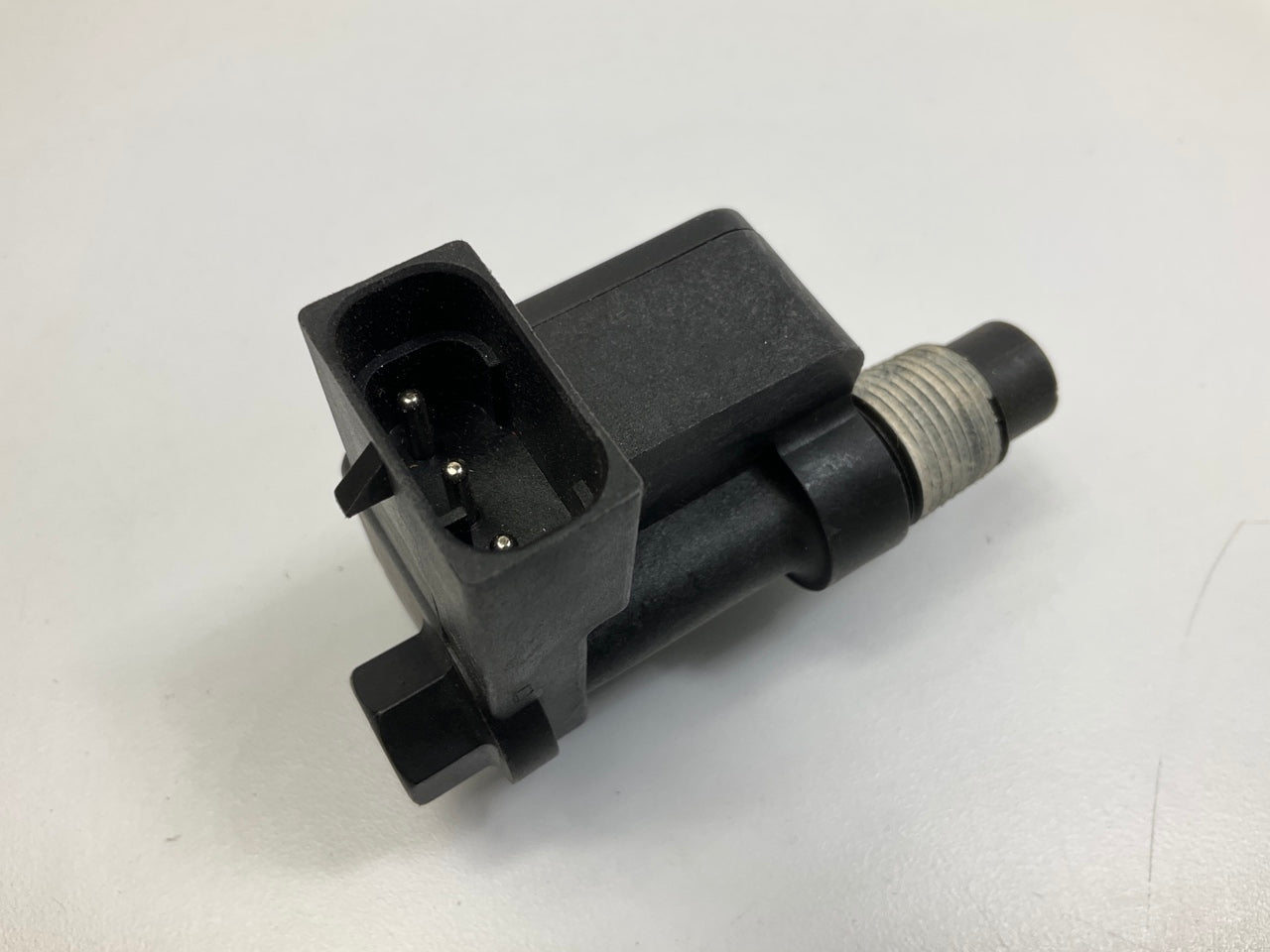 Original Engine Management 1904-98561 MAP Manifold Absolute Pressure Sensor