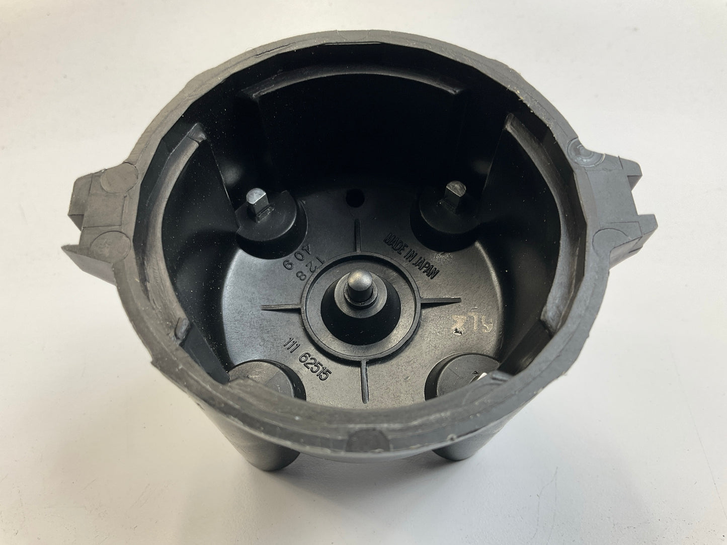 Original Engine Management 4549 Ignition Distributor Cap