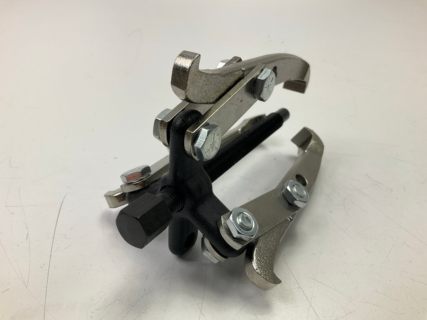 OTC 1023 2-Ton Reversible Jaw 'Grip-O-Matic' Puller - 2/3 Jaw