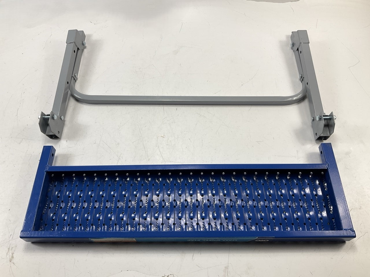 OTC Tools 1734A Heavy-Duty Truck Extra Wide Wheel Step