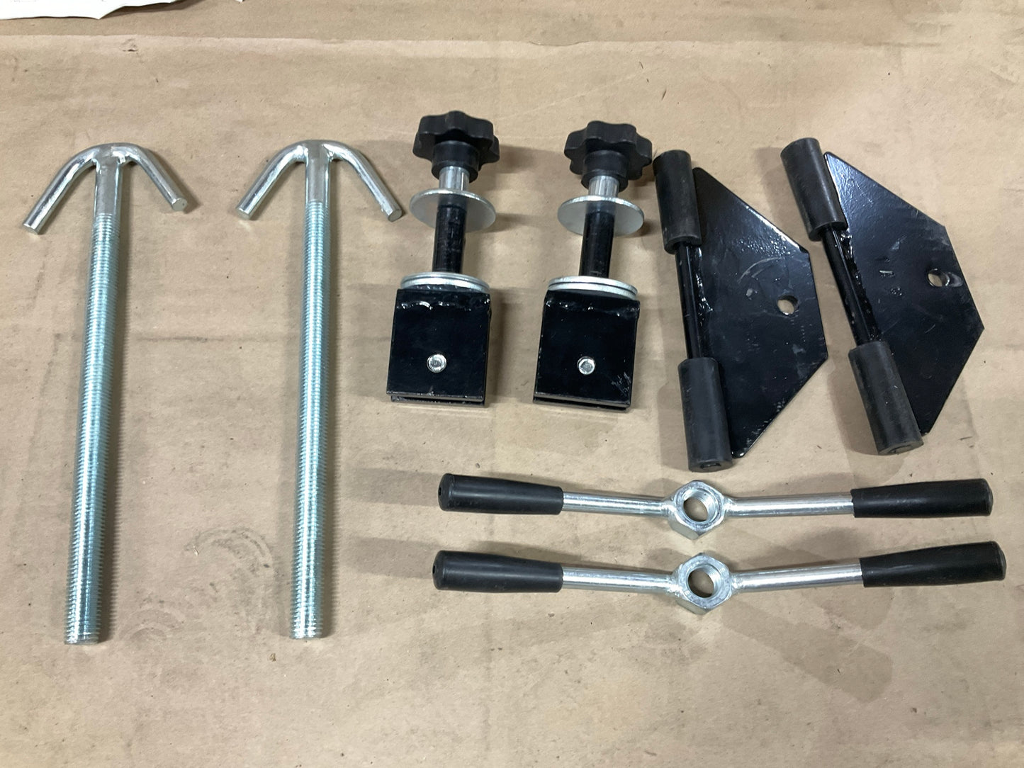 Missing Both Chains - OTC 4324 Stinger 1100 Lbs Capacity Engine Support Bar