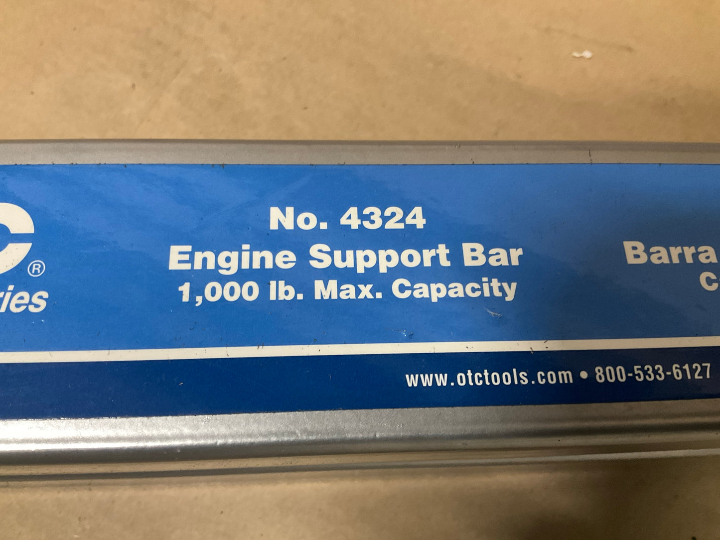 Missing Both Chains - OTC 4324 Stinger 1100 Lbs Capacity Engine Support Bar