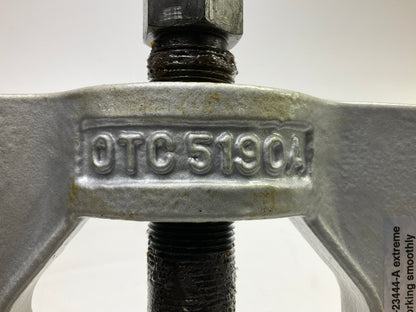 OTC Tools 5190A Heavy Duty U-Joint Puller For Class 7 And 8 HD Trucks