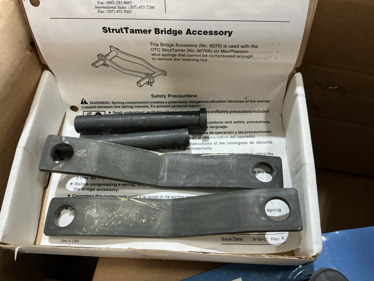OTC 6070A Strut Tamer Tool - Safely Compress The Largest Strut Springs
