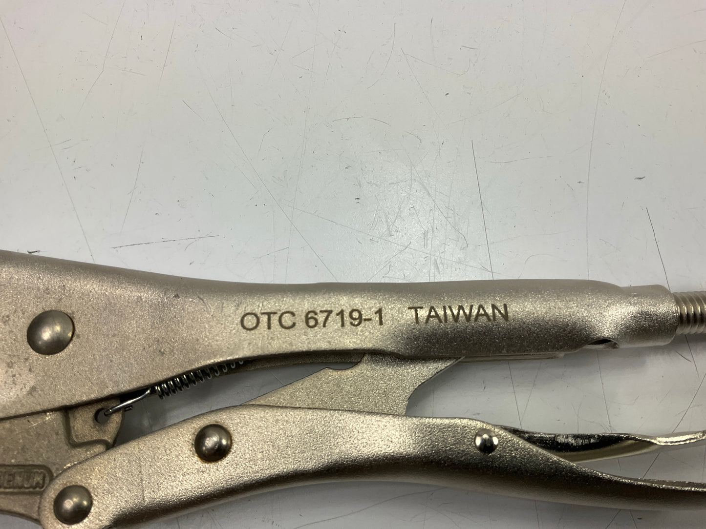 OTC 6719BP Brake Line Bending Pliers 10'' Adjustable, Magnetic Jaw
