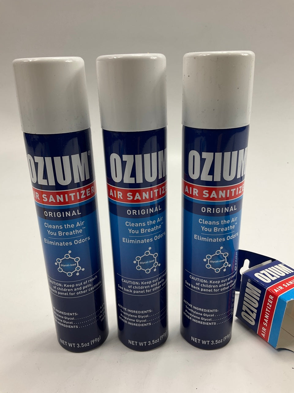 (3) Ozium 3.5 Oz. Air Sanitizer & Odor Eliminator Spray, Original Scent