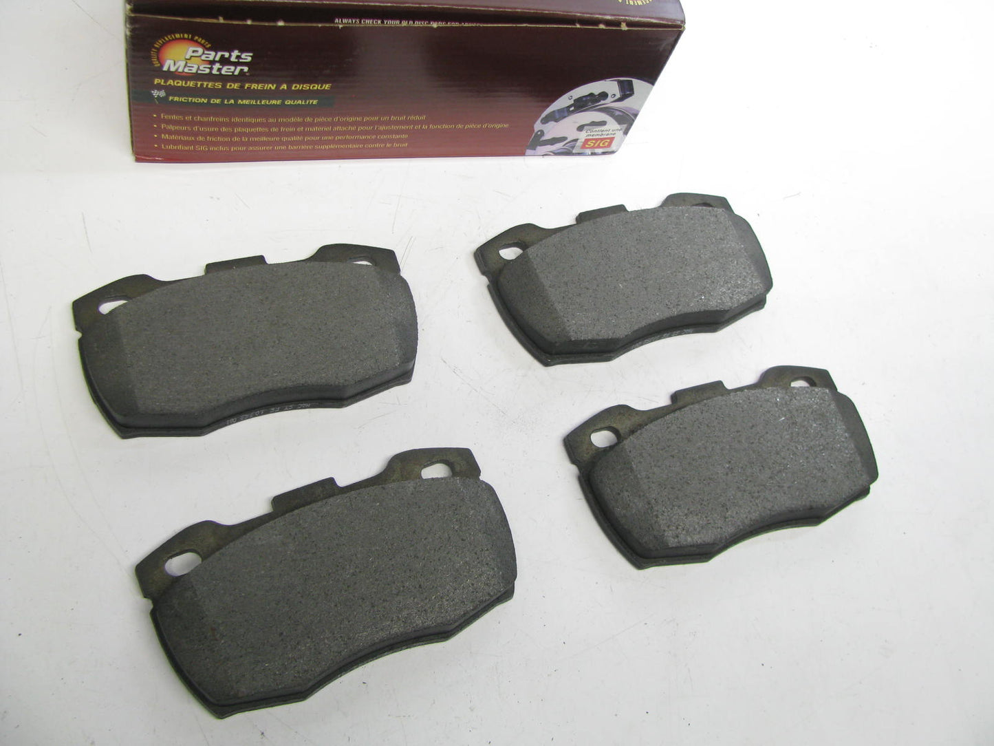 Parts Master MD671 Front Disc Brake Pads For 1994-97 Defender 90 1993 110