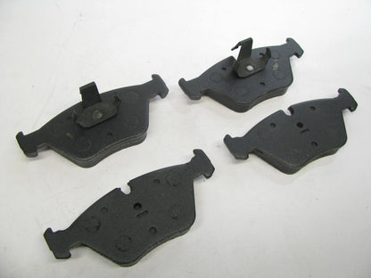 Parts Master MD725 Front Disc Brake Pads For 1997-1998 BMW 528i 2007-2008 325i