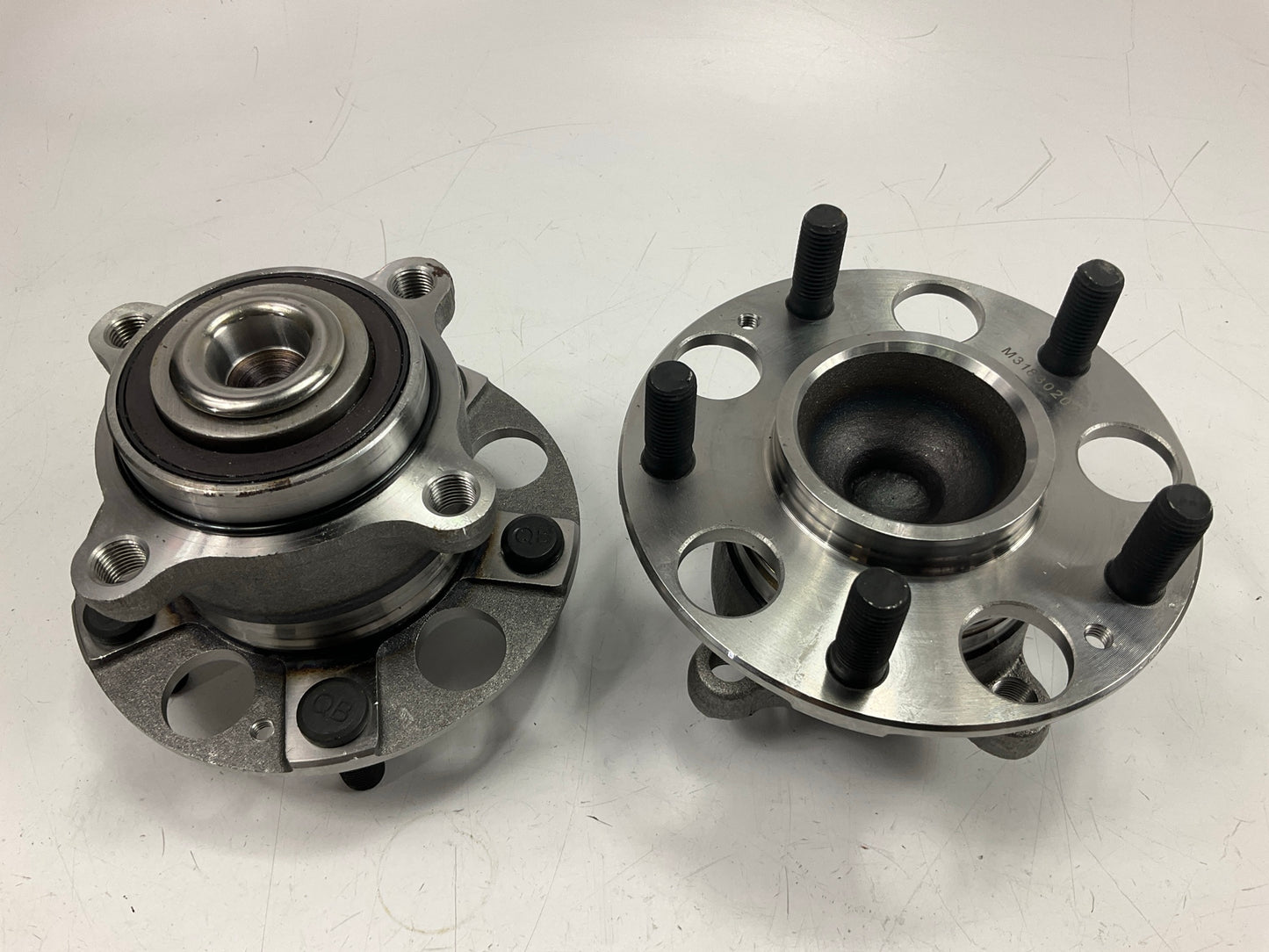 (2) Parts Master PM512353-2 Rear Wheel Hub & Hub 2009-14 Acura TSX, Honda Accord