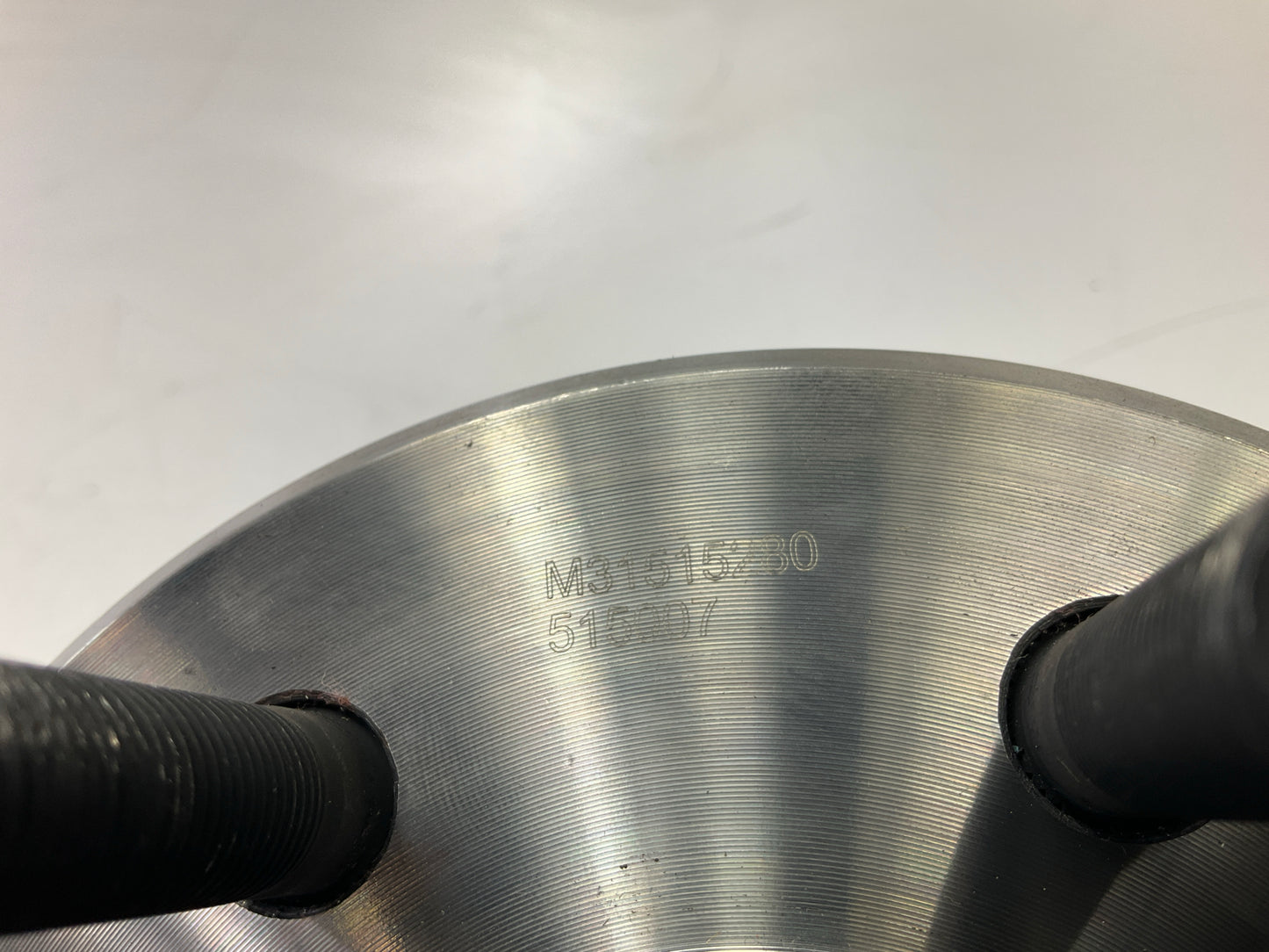 PM515007 - Front Wheel Bearing Hub 97-04 Dakota Durango 4WD 2-Wheel ABS