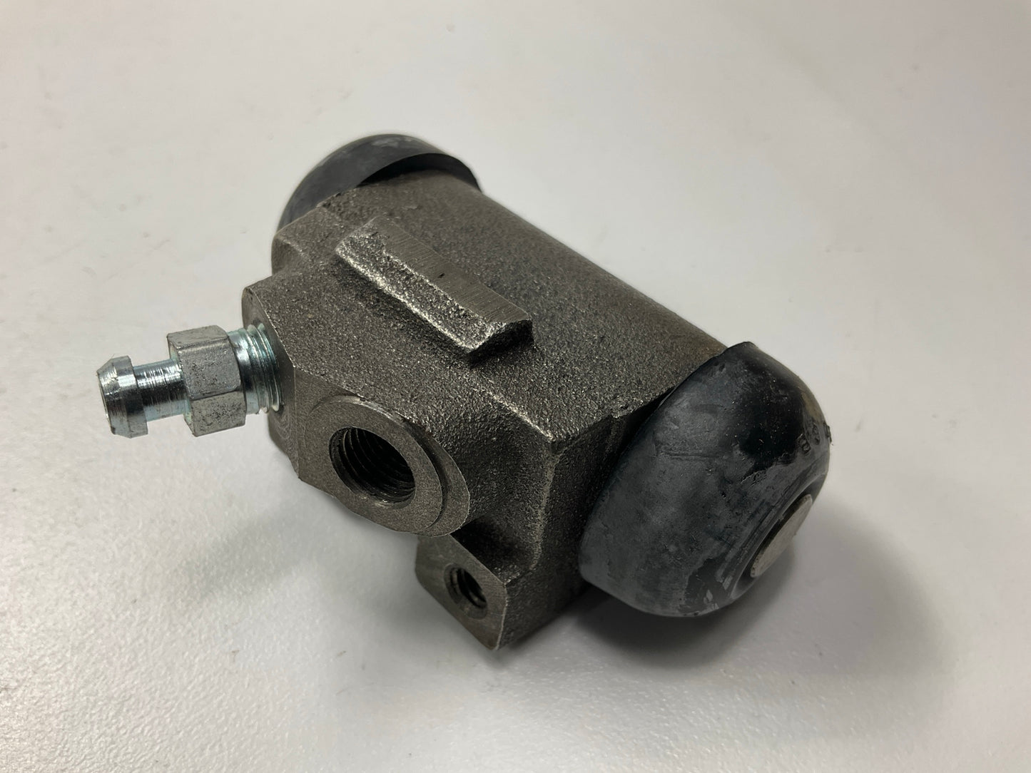Parts Plus WC13828 Rear Right Drum Brake Wheel Cylinder
