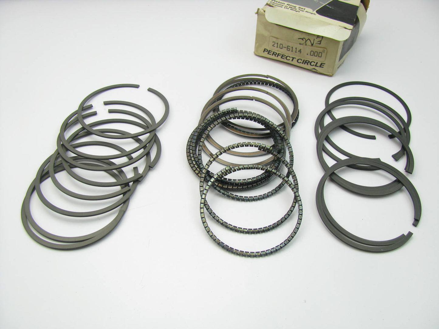 Perfect Circle 210-6114-000 Engine Piston Rings - Standard Size