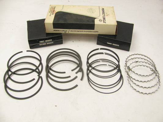 Perfect Circle 210-6267 Piston Ring Set - Standard Size