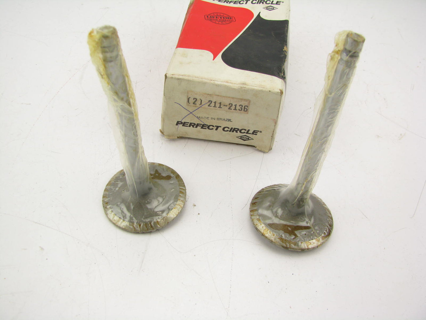 (2) Perfect Circle 211-2136 Engine Intake Valves 1971-1974 Pontiac 455 V8