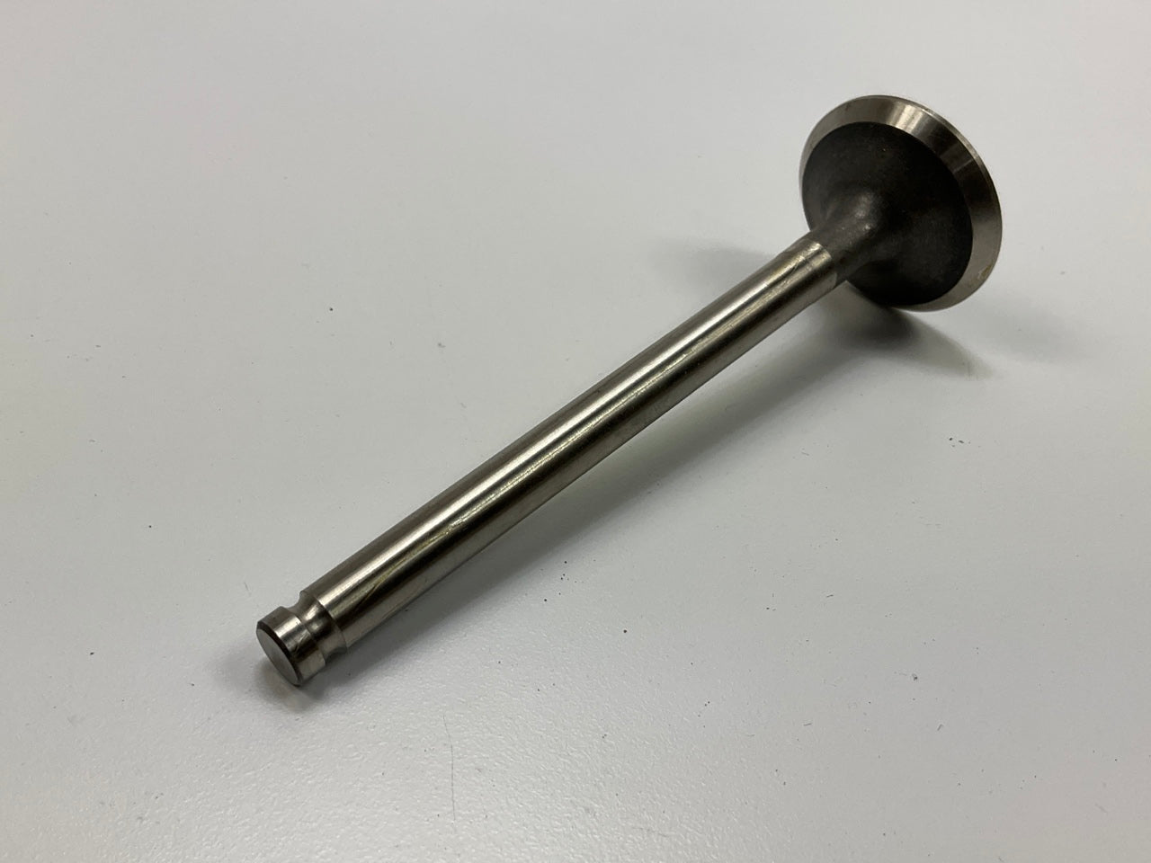 Perfect Circle 211-2329 Engine Exhaust Valve For 1972-1975 Chevrolet LUV 1.8L