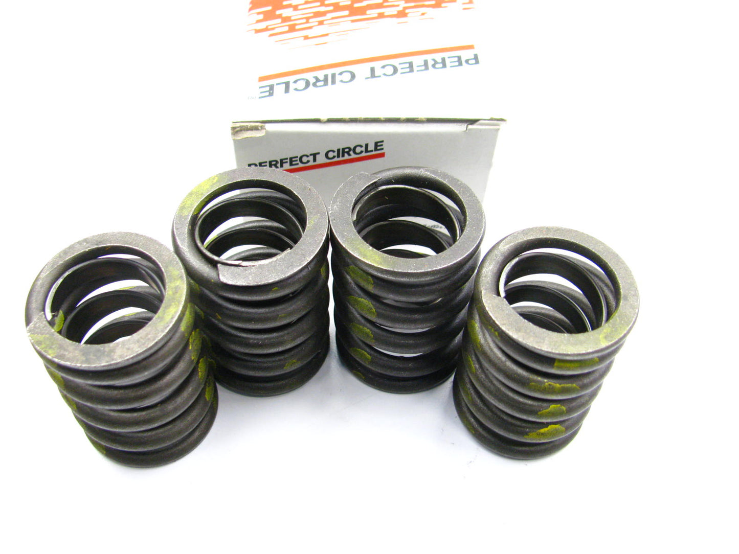 (4) Perfect Circle 212-1131 Engine Valve Spring