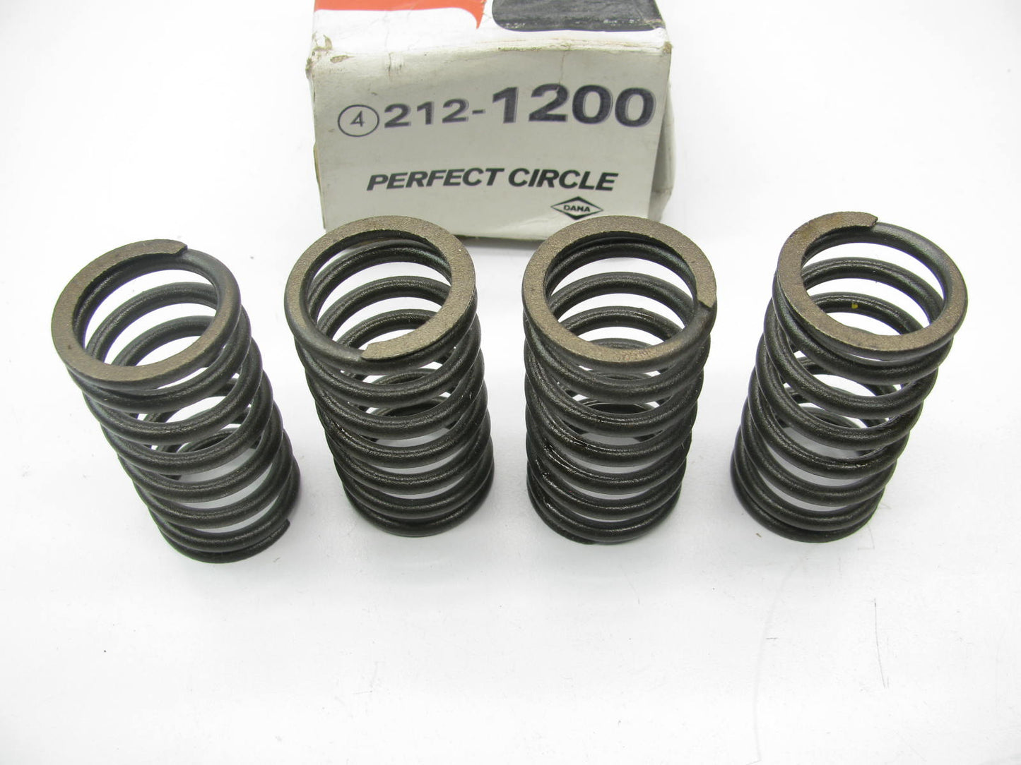 (4) Perfect Circle 212-1200 Valve Springs for Cummins V903 VT903 V903M VT903