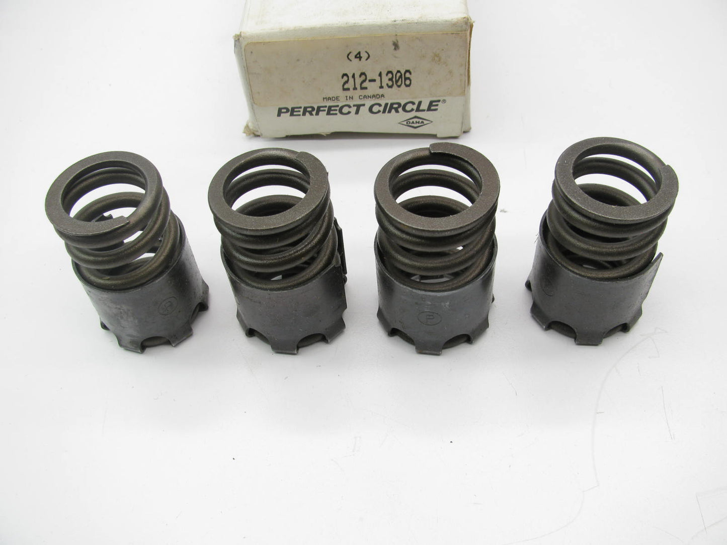 (4) Perfect Circle 212-1306 Engine Valve Spring for 1982-1986 GM 3.0L 3.8L