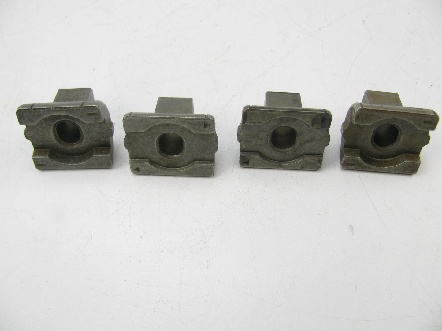 (4) Perfect Circle 214-1063 Engine Rocker Arm Pivot